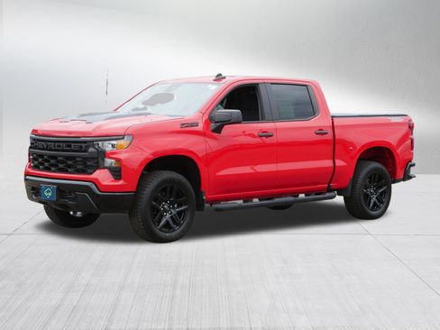 Certified 2024 Chevrolet Silverado 1500 Custom Trail Boss w/ Turbomax Blackout Package AWD/4WD image 3