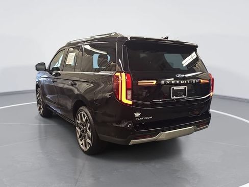Certified 2025 Ford Expedition Platinum w/ Platinum Ultimate Package AWD/4WD image 3