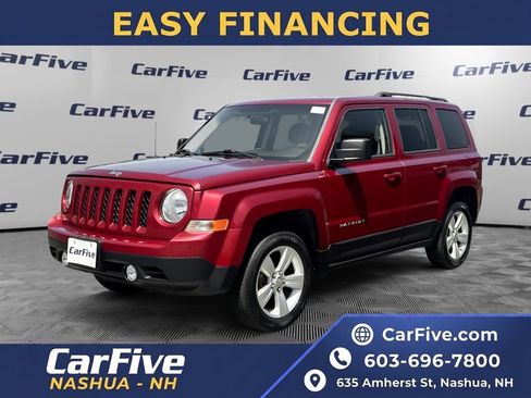 Used 2014 Jeep Patriot Latitude AWD/4WD image 1