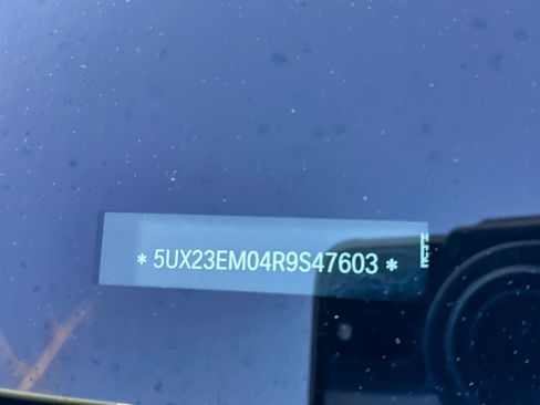 Used 2024 BMW X7 xDrive40i w/ M Sport Package image 2