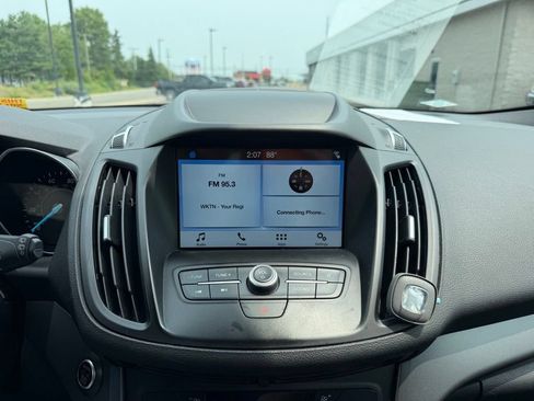Used 2019 Ford Escape SEL AWD/4WD image 12