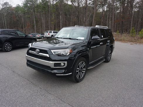 Used 2016 Toyota 4Runner Limited image 23