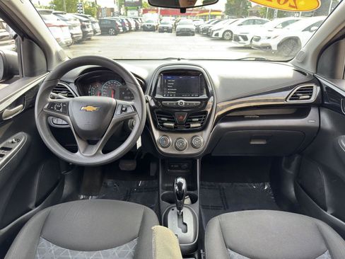 Used 2021 Chevrolet Spark LT FWD image 29