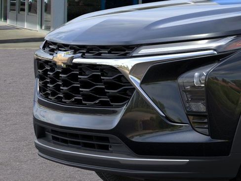 New 2026 Chevrolet Trax LT w/ Driver Confidence Package image 13