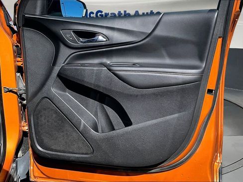 Used 2018 Chevrolet Equinox Premier image 28