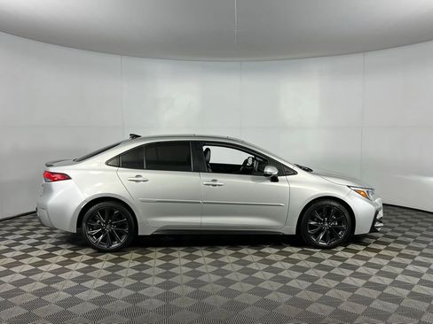 Used 2024 Toyota Corolla XSE image 2