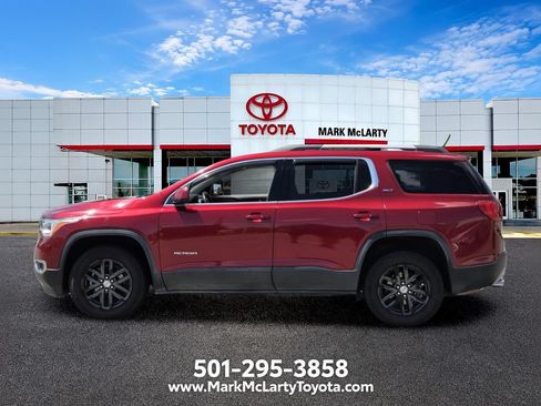 Used 2019 GMC Acadia SLT FWD image 2