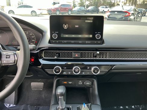 Used 2024 Honda Civic LX image 25