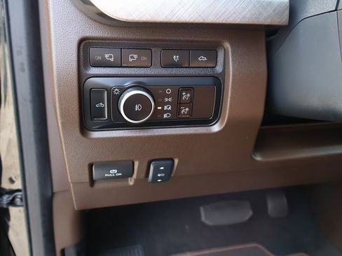 Certified 2024 Ford F250 King Ranch w/ Chrome Package image 24