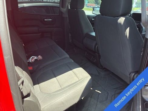 Used 2019 Chevrolet Silverado 1500 Custom Trail Boss AWD/4WD image 10