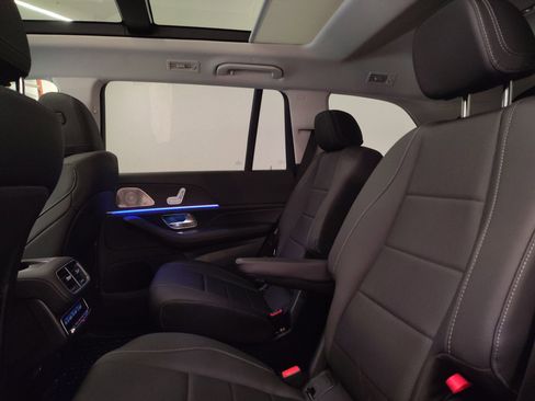 New 2026 Mercedes-Benz GLS 450 4MATIC image 26