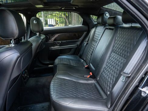 Used 2019 Jaguar XJ L Supercharged RWD image 14