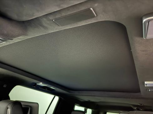 New 2026 Cadillac Escalade ESV V w/ LPO, ONYX Package image 11