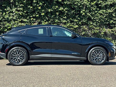 New 2025 Ford Mustang Mach-E Premium image 3