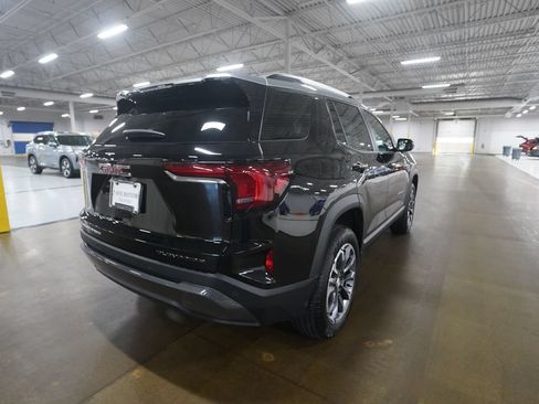 Used 2025 GMC Terrain Elevation w/ Elevation Premium Package AWD/4WD image 13