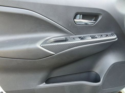 New 2025 Nissan Versa SV w/ Trunk Package image 14