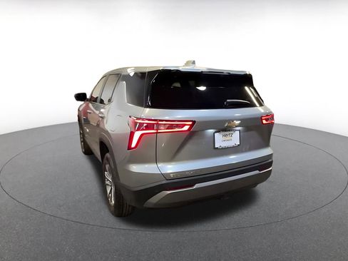 Used 2025 Chevrolet Equinox LT image 11