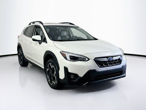 Used 2023 Subaru Crosstrek 2.5i Limited w/ Moonroof Package AWD/4WD image 3