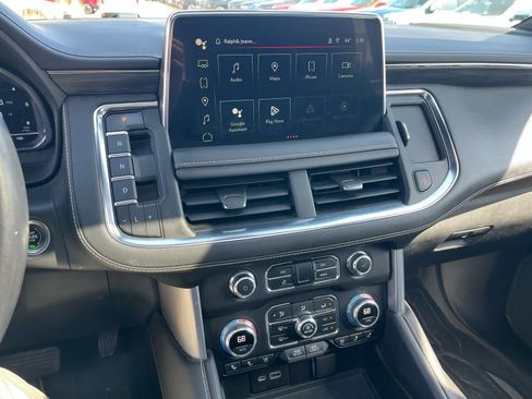 Used 2022 GMC Yukon SLT w/ SLT Premium Package image 8