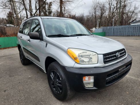 Used 2001 Toyota RAV4 4WD image 3