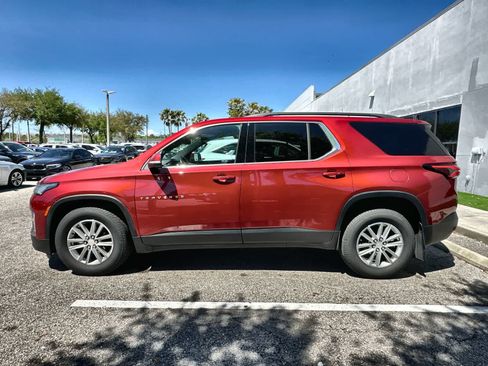 Used 2023 Chevrolet Traverse LT AWD/4WD image 5