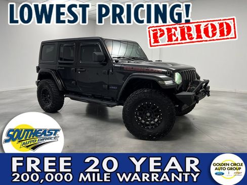 Used 2022 Jeep Wrangler Unlimited Rubicon w/ Cold Weather Group AWD/4WD image 1