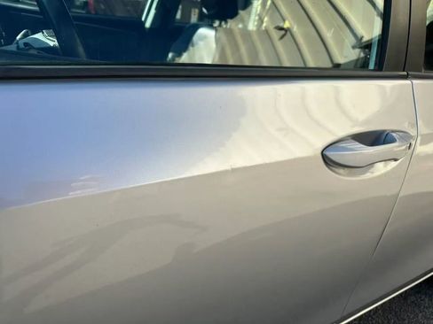 Used 2015 Toyota Corolla S image 16