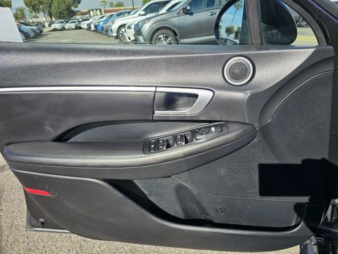 Used 2022 Hyundai Sonata SEL image 9