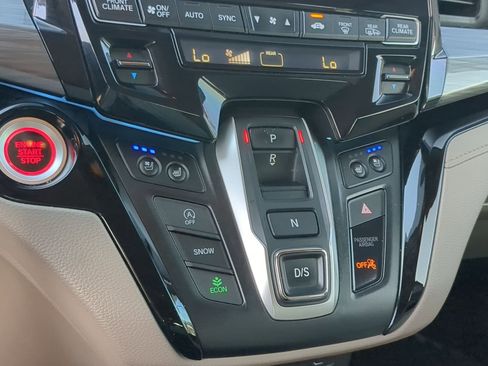 Used 2022 Honda Odyssey Elite image 19