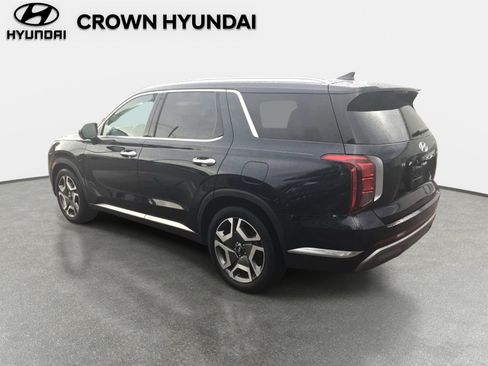 Used 2024 Hyundai Palisade Limited FWD image 6
