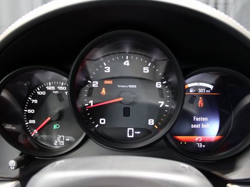 New 2025 Porsche 718 Cayman image 27