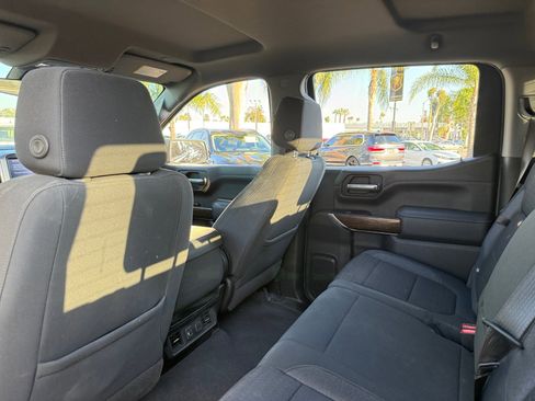 Used 2022 GMC Sierra 1500 Elevation image 16