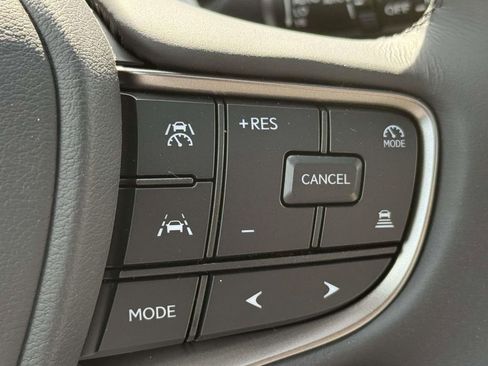 New 2026 Lexus UX 300h AWD image 17