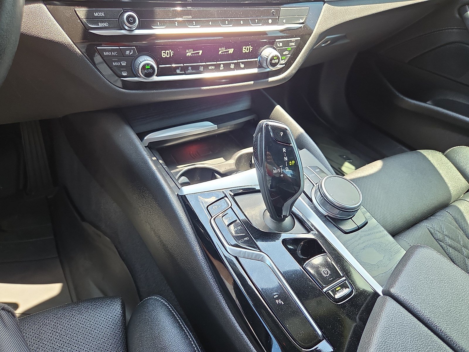 Certified 2023 BMW 530i xDrive AWD/4WD image 25