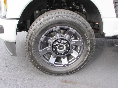 New 2026 Ford F250 XL w/ STX Appearance Package AWD/4WD image 10
