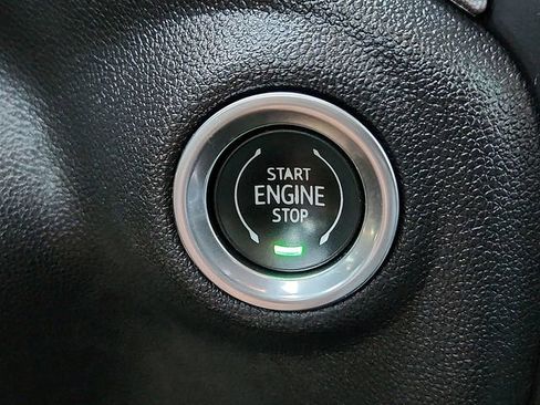 Used 2020 GMC Sierra 1500 SLT AWD/4WD image 20