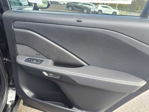 New 2026 Lexus TX 500h AWD image 13