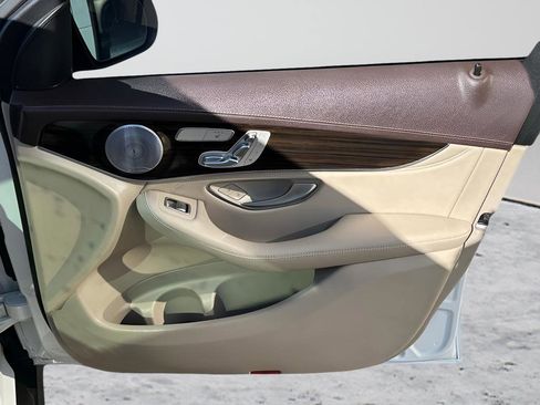 Used 2017 Mercedes-Benz GLC 43 AMG GLC 43 AMG image 30