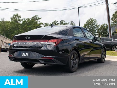 Used 2023 Hyundai Elantra SEL FWD image 10