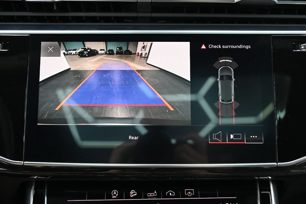 Used 2020 Audi Q8 Premium w/ Cold Weather Package AWD/4WD image 32
