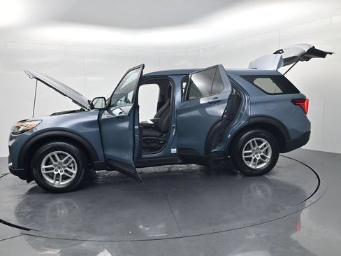 Used 2026 Ford Explorer Active AWD/4WD image 66