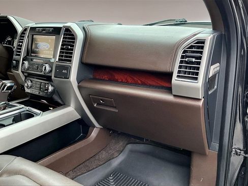 Used 2015 Ford F150 King Ranch w/ Equipment Group 601A Luxury image 15