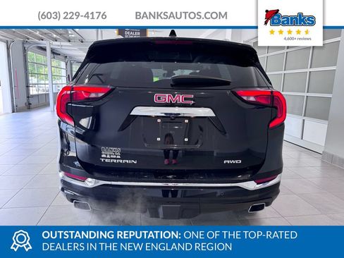 Used 2020 GMC Terrain Denali w/ Denali Premium Package AWD/4WD image 6
