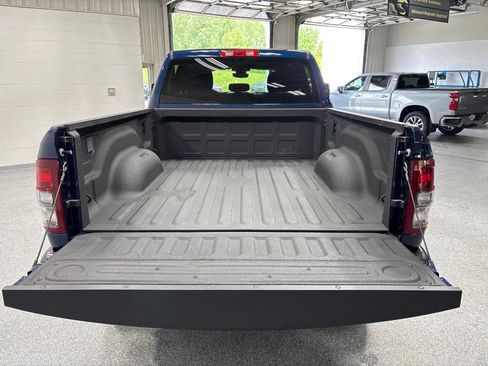 Used 2024 RAM 2500 Big Horn w/ Night Edition AWD/4WD image 54
