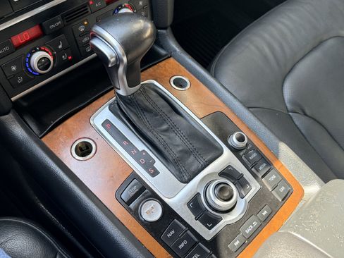 Used 2014 Audi Q7 3.0T Premium image 30