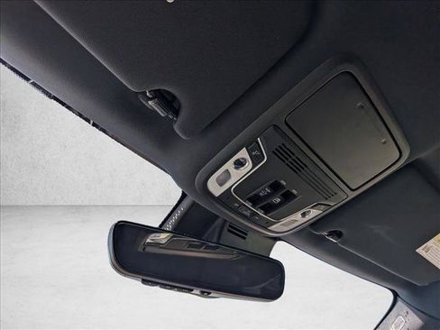 Used 2024 Honda Ridgeline Black Edition image 13