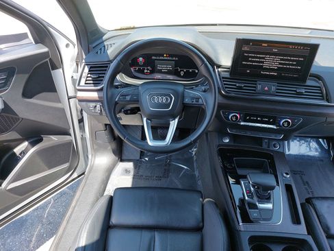 Used 2023 Audi Q5 2.0T Premium Plus w/ Premium Plus Package AWD/4WD image 16