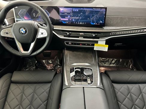 New 2026 BMW X7 xDrive40i image 15