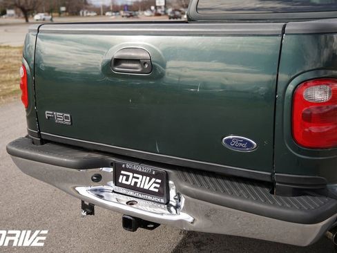Used 2001 Ford F150 Lariat image 10