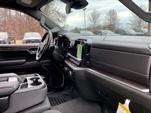 Used 2023 Chevrolet Silverado 1500 LT image 21